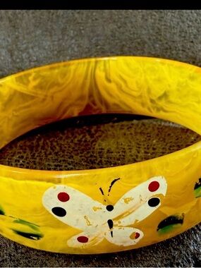 Vintage Butterscotch Bakelite Bangle Bracelet, Hand Painted Butterfly w/ Leaves